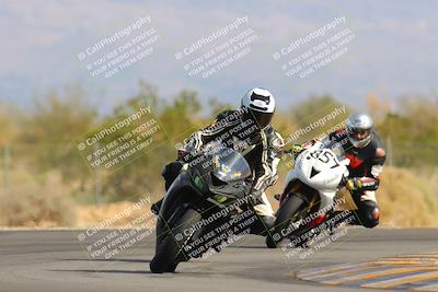 media/Nov-05-2022-SoCal Trackdays (Sat) [[f8d9b725ab]]/Turn 2 (1120am)/